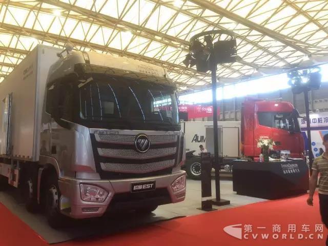 欧曼EST超级卡车亮相中国国际食品和饮料展.jpg