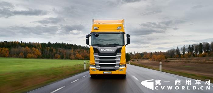 Scania 540 S wins big in comparative press tests.jpg
