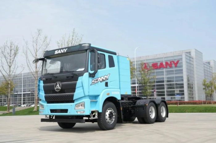 三一江山平顶600度牵引车.png