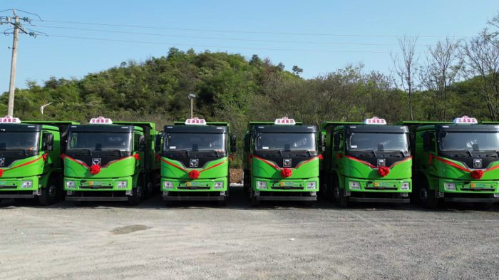 徐工新能源自卸车22.png