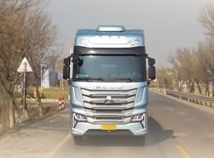豪沃TS7纵横甘粤线，货运司机的“最佳拍档”！2.png