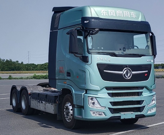 东风天龙纯电动半挂牵引车.jpg