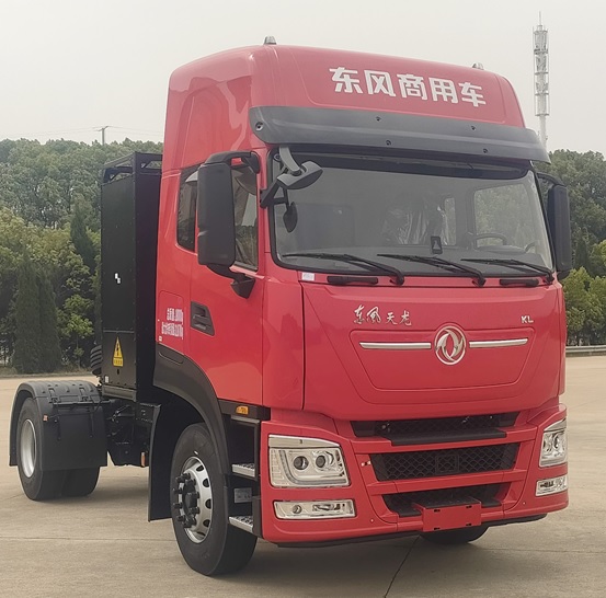 东风天龙KL换电式牵引车.jpg